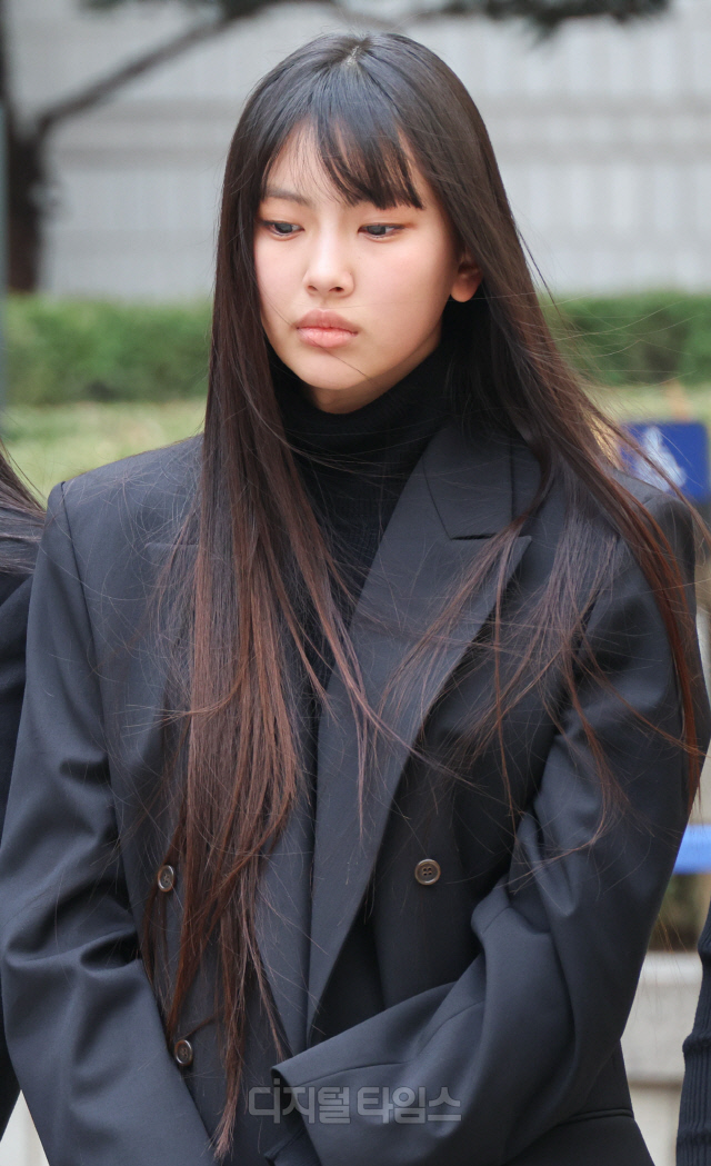[]   (NJZ) 